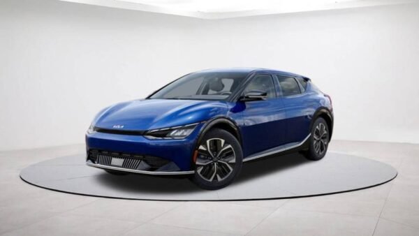 New 2024 Kia EV6 Wind RWD