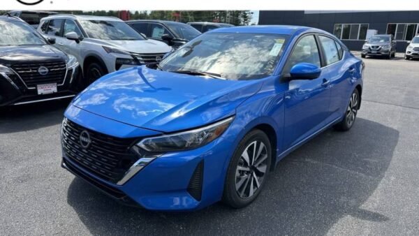 New 2024 Nissan Sentra SV
