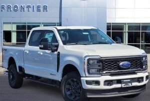 New 2024 Ford Super Duty F-250 LARIAT Crew Cab 6.75' Box 4WD