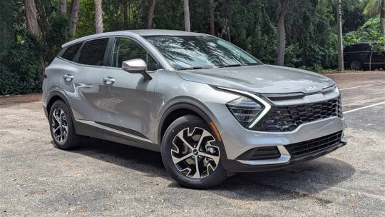 New 2024 Kia Sportage EX FWD