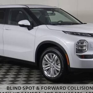 New 2024 Mitsubishi Outlander ES S-AWC