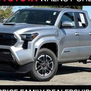 New 2024 Toyota Tacoma TRD Sport Double Cab 6' Bed 4WD Automatic