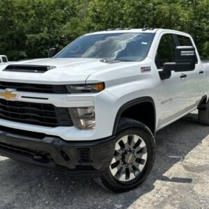 New 2024 Chevrolet Silverado 2500HD Custom Crew Cab Standard Bed 4WD