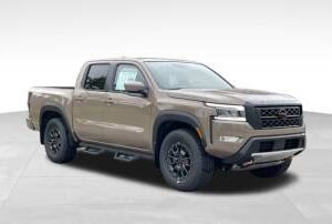 New 2024 Nissan Frontier PRO-4X Crew Cab 4WD