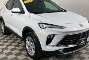 New 2024 Buick Encore GX Preferred AWD