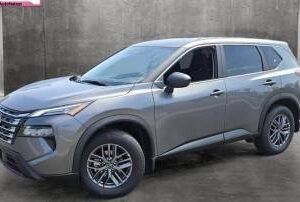 New 2024 Nissan Rogue S FWD