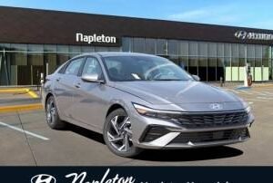 New 2024 Hyundai Elantra SEL IVT