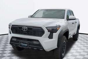 New 2024 Toyota Tacoma TRD Off Road Double Cab 5' Bed 4WD Automatic