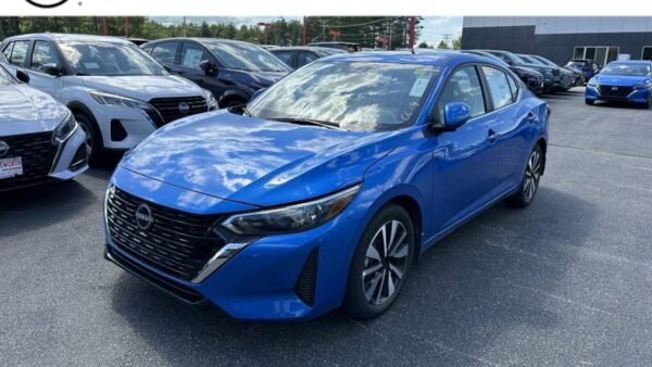New 2024 Nissan Sentra SV