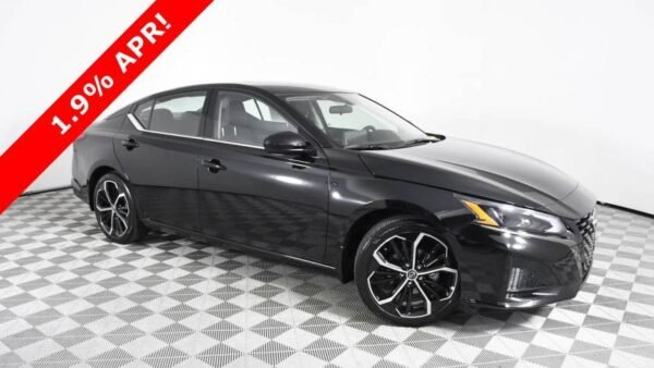New 2024 Nissan Altima 2.5 SR FWD