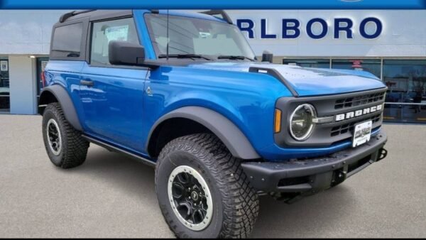 New 2024 Ford Bronco Black Diamond 2 Door 4WD