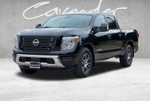 New 2024 Nissan Titan SV Crew Cab 2WD