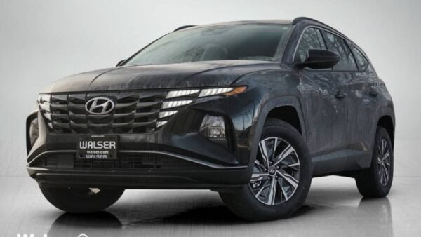 New 2024 Hyundai Tucson Hybrid Blue AWD