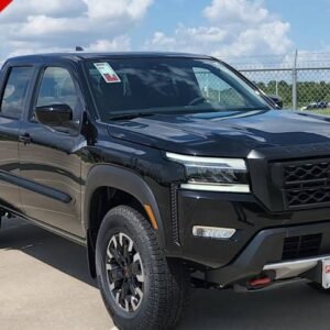New 2024 Nissan Frontier PRO-4X Crew Cab 4WD