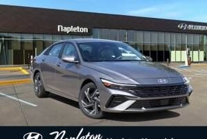 New 2024 Hyundai Elantra SEL IVT