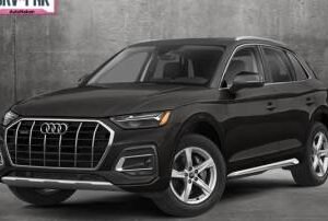 New 2024 Audi Q5 Premium S line SUV