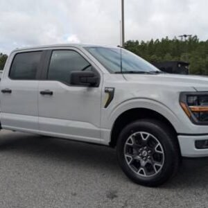 New 2024 Ford F-150 STX SuperCrew 5.5' Box 4WD